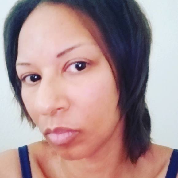 Meet your Posher, Meredith - Picture 1 of 1